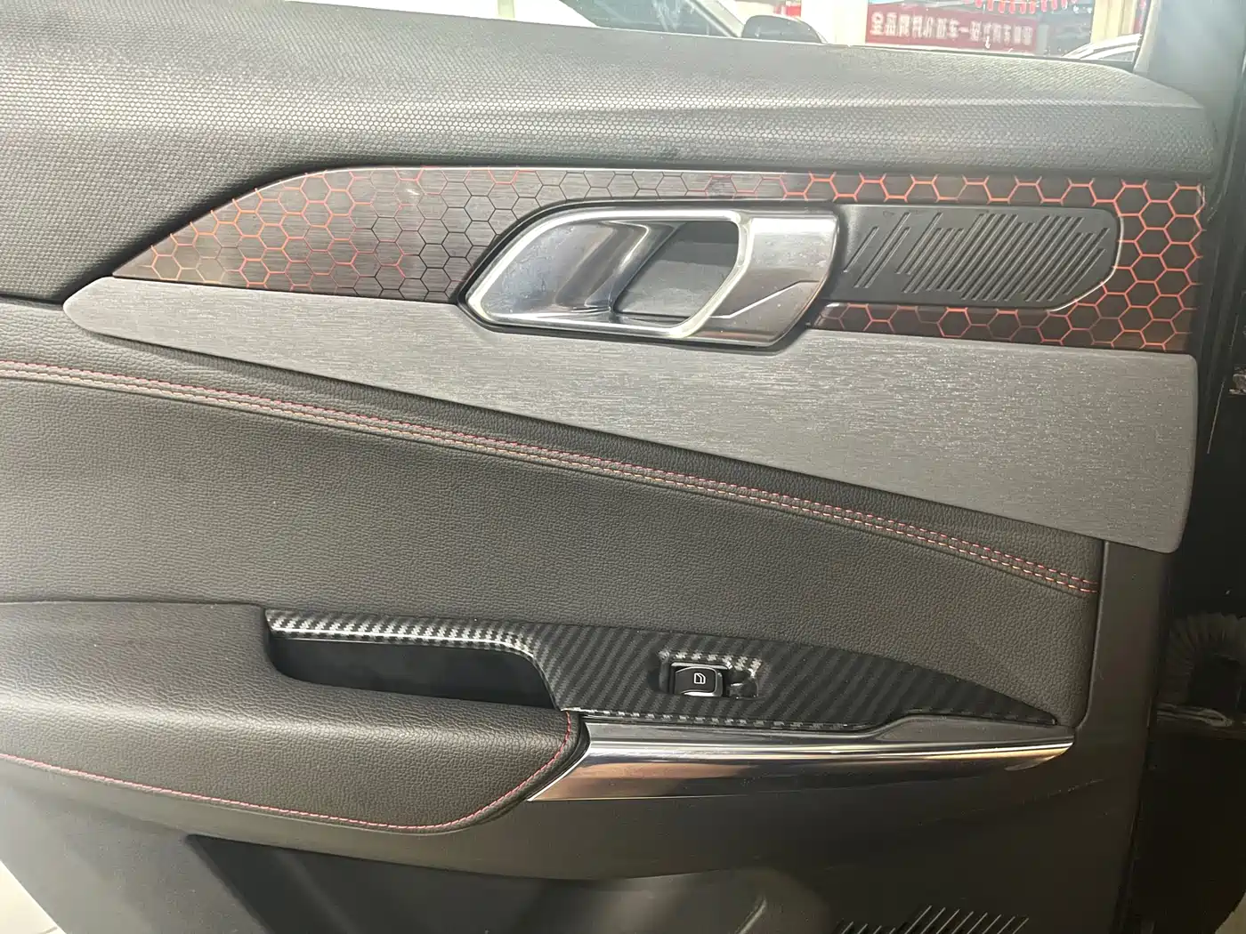 Lynk & Co 03 2018 1.5TD DCT Sport (China V) фото 4