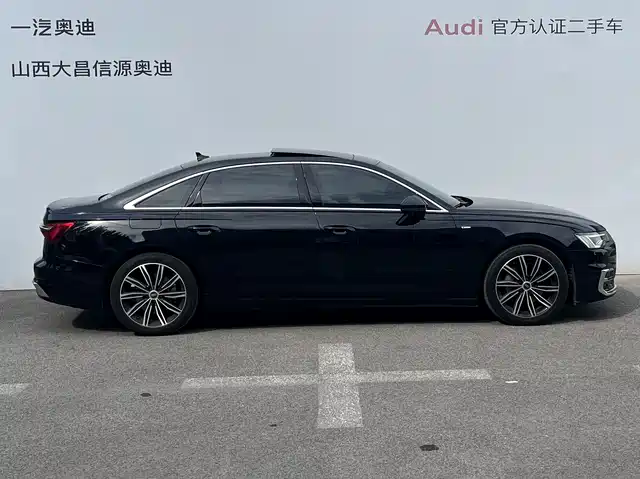 Audi A6L 2023 45 TFSI Premium Selection Dynamic — фото 4