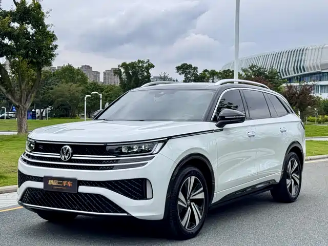 Volkswagen Talagon 2023 380TSI 4WD Luxury Pro Edition