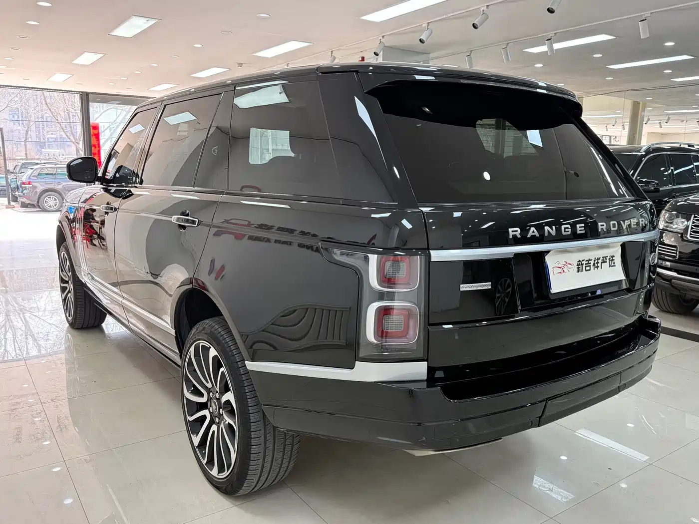 LAND ROVER RANGE ROVER