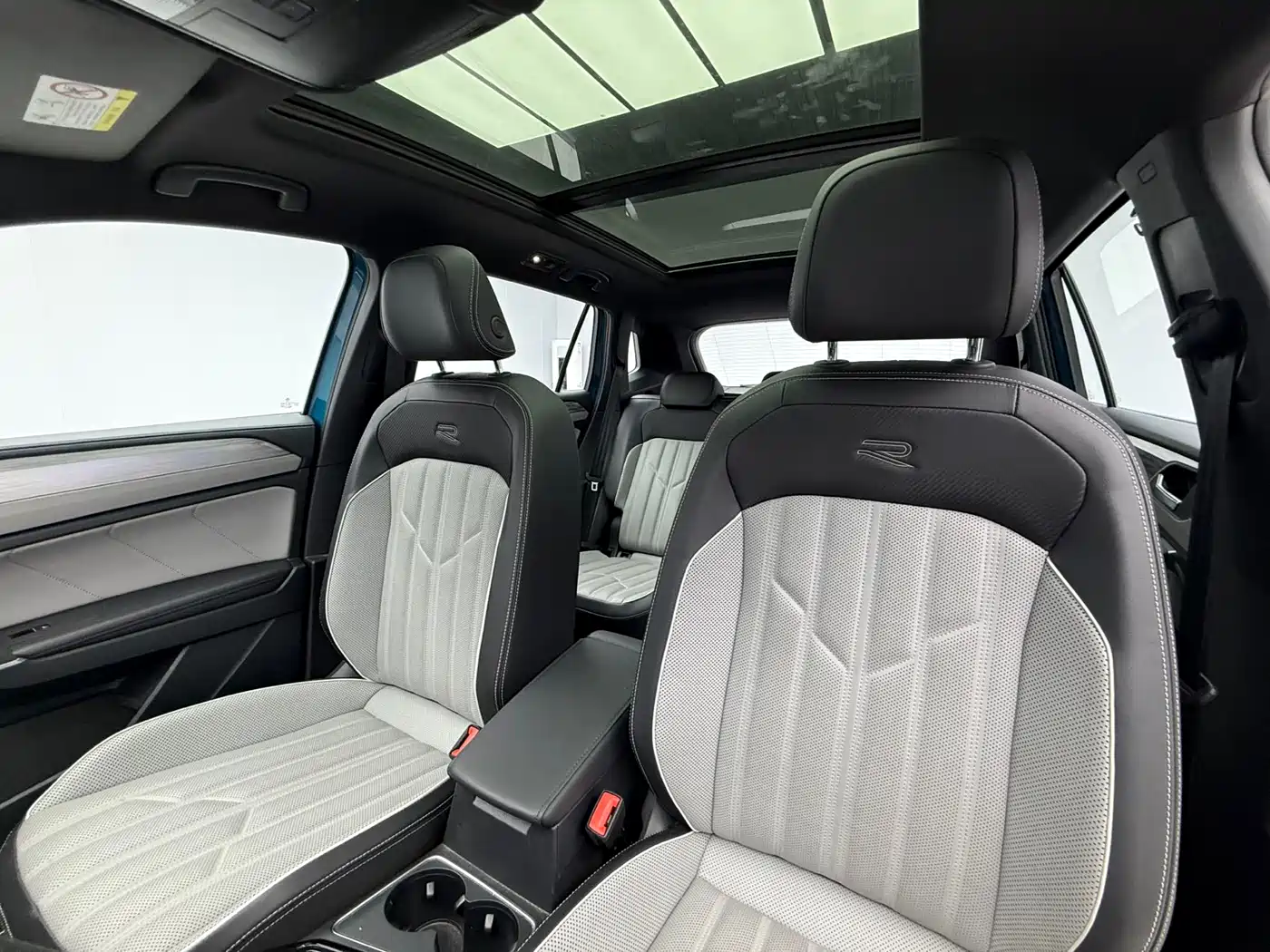 Volkswagen Tayron 2023 380TSI 4WD R-Line Pro Smart Edition фото 17