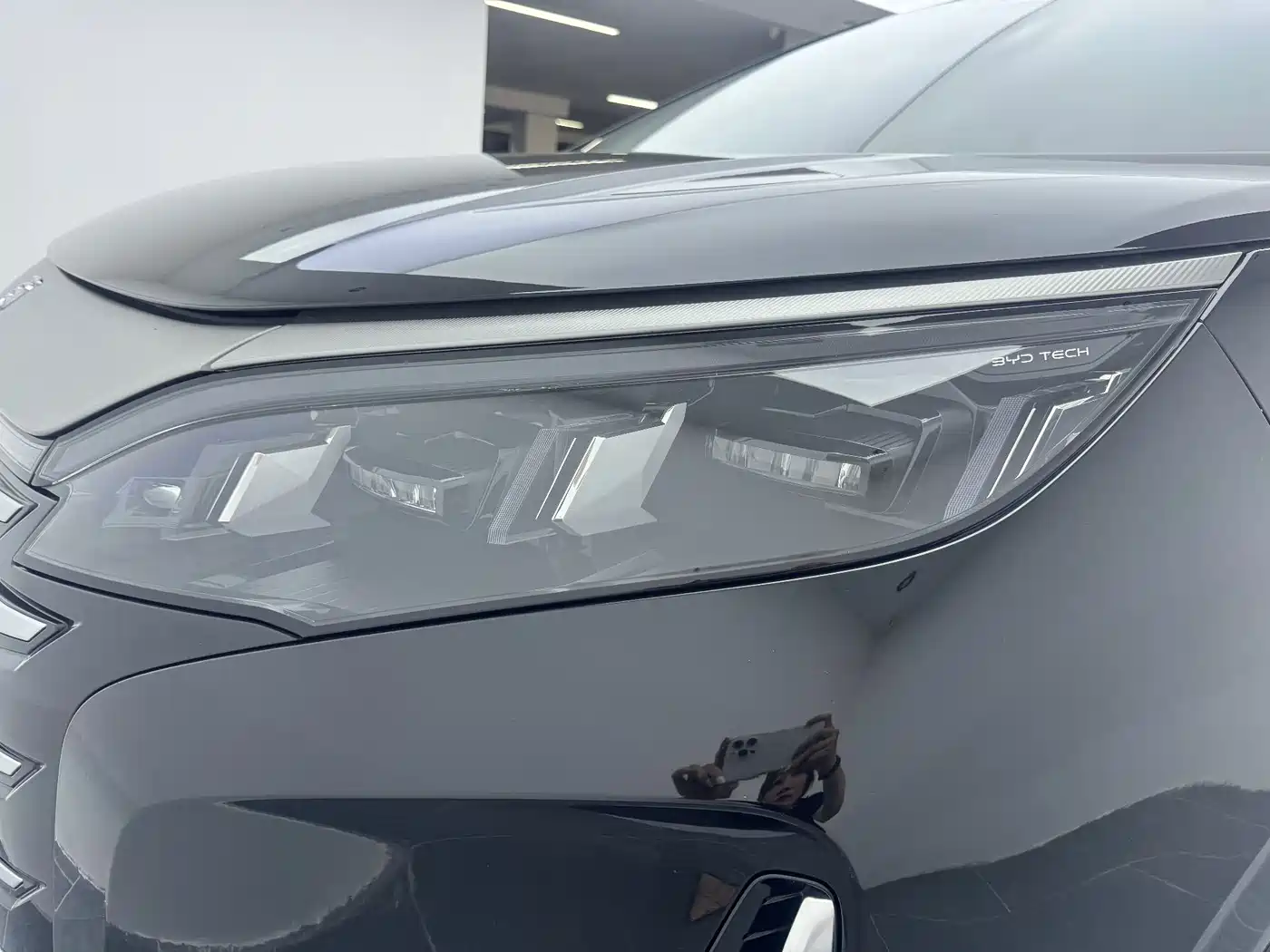 BYD Xia 2025 DM-i 1.5T 100km Surpass Edition фото 10