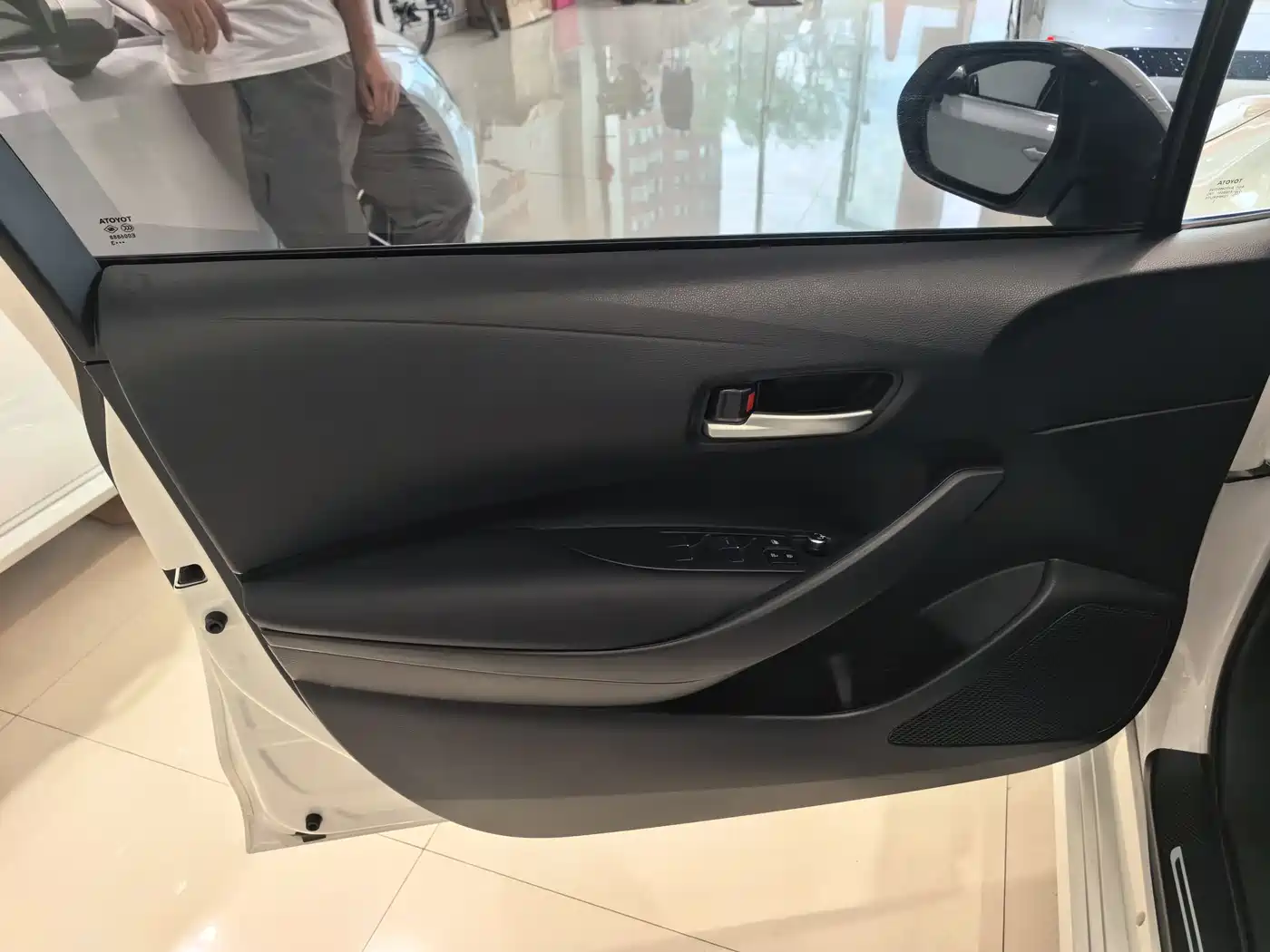 Toyota Corolla 2023 1.2T Elite Edition фото 6
