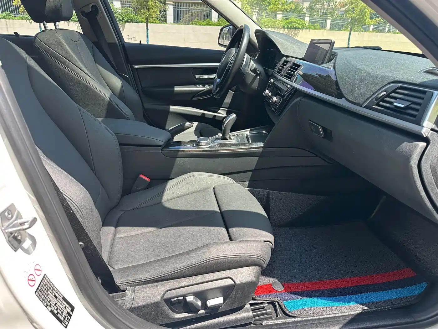 BMW 3 Series 2018 320Li Leading Luxury Package фото 9