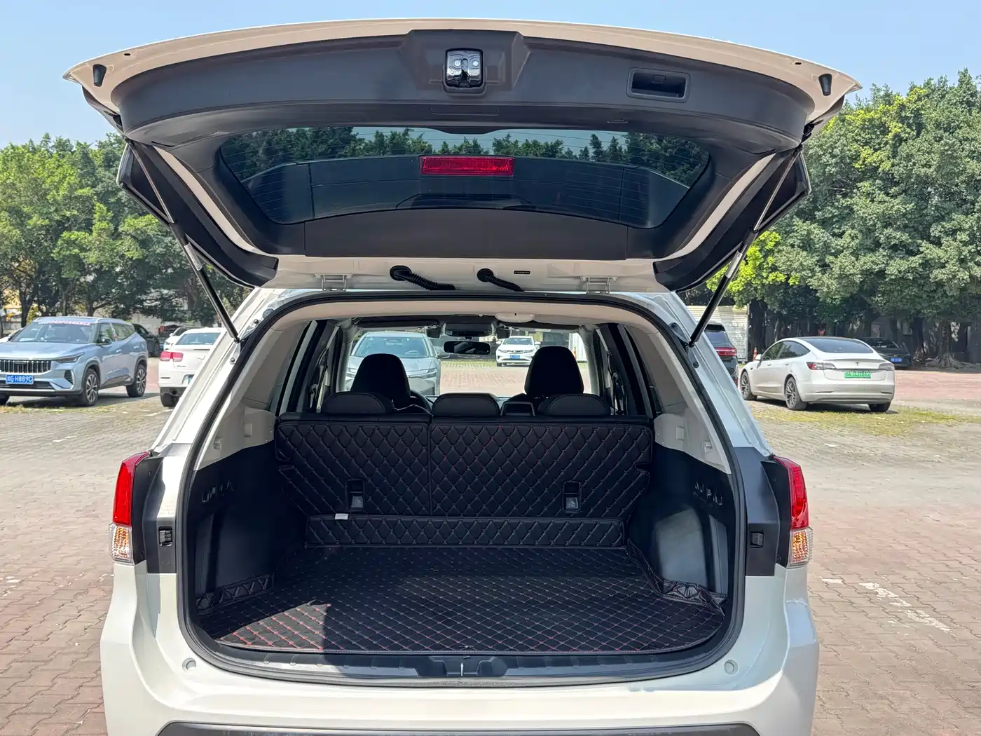 SUBARU FORESTER