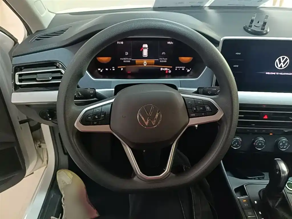 Volkswagen Lavida 2023 1.5L Auto Delight Edition фото 11