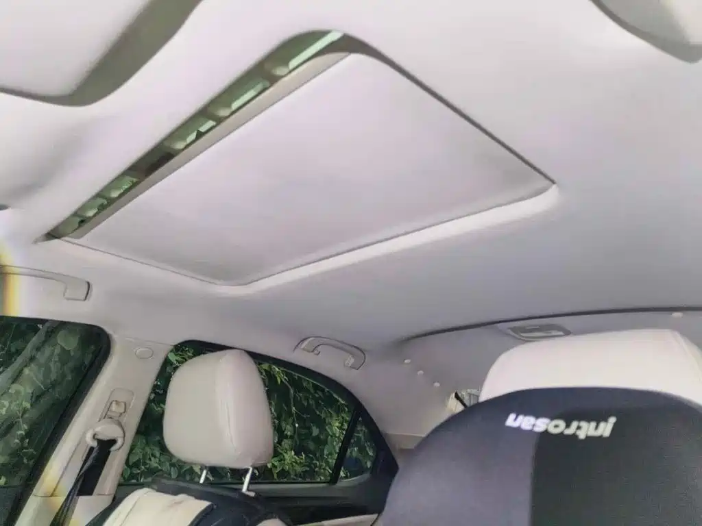 Roewe 360 2017 2017 1.5L Auto Luxury Edition