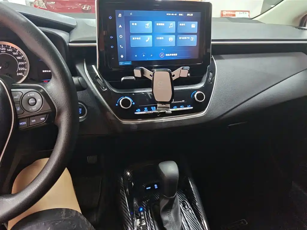 Toyota Corolla 2021 1.2T S-CVT Elite Edition фото 13