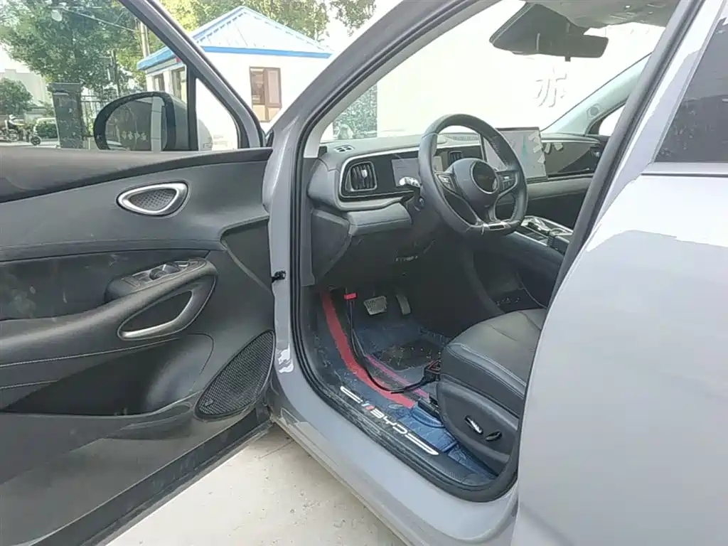 BYD Hai Shi 05 EV 2025 520KM Smart Navigation Edition фото 16