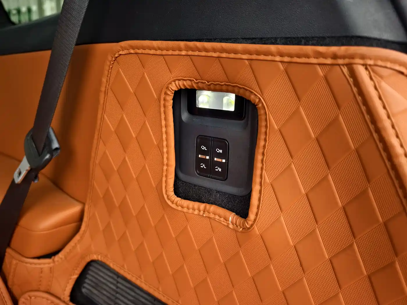 Geely Galaxy Galaxy M9 2025 Model 230km 2WD Explorer+ Edition фото 21
