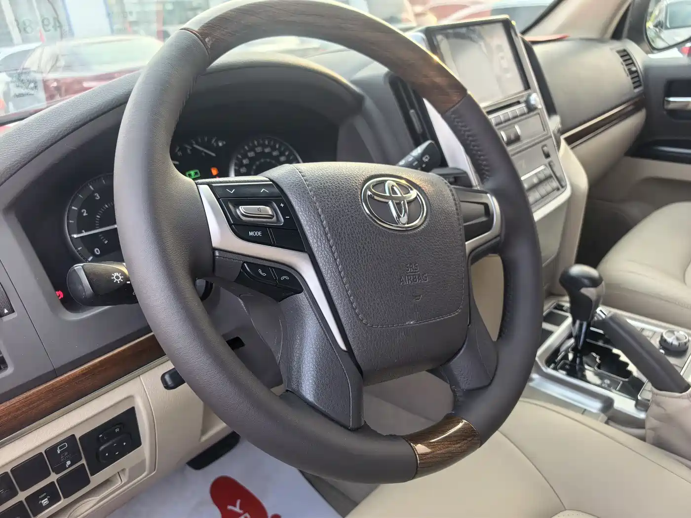 Toyota Land Cruiser (Import) фото 20