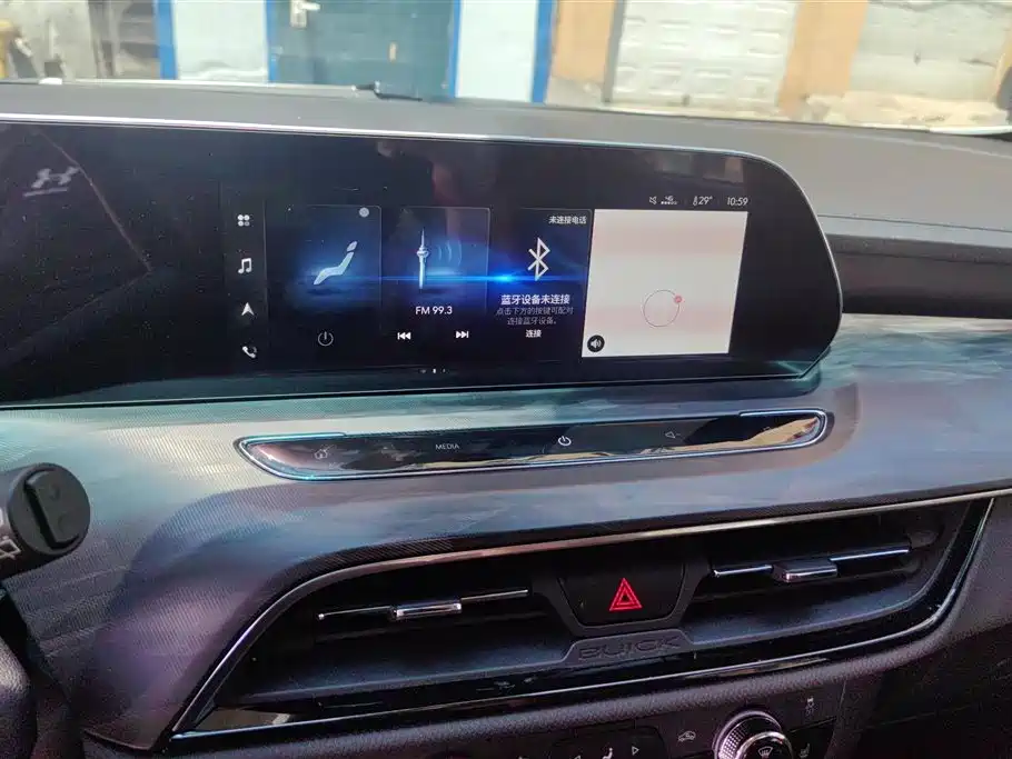 Buick GL6 2021 323T Mild Hybrid Connected Premium Trim фото 13