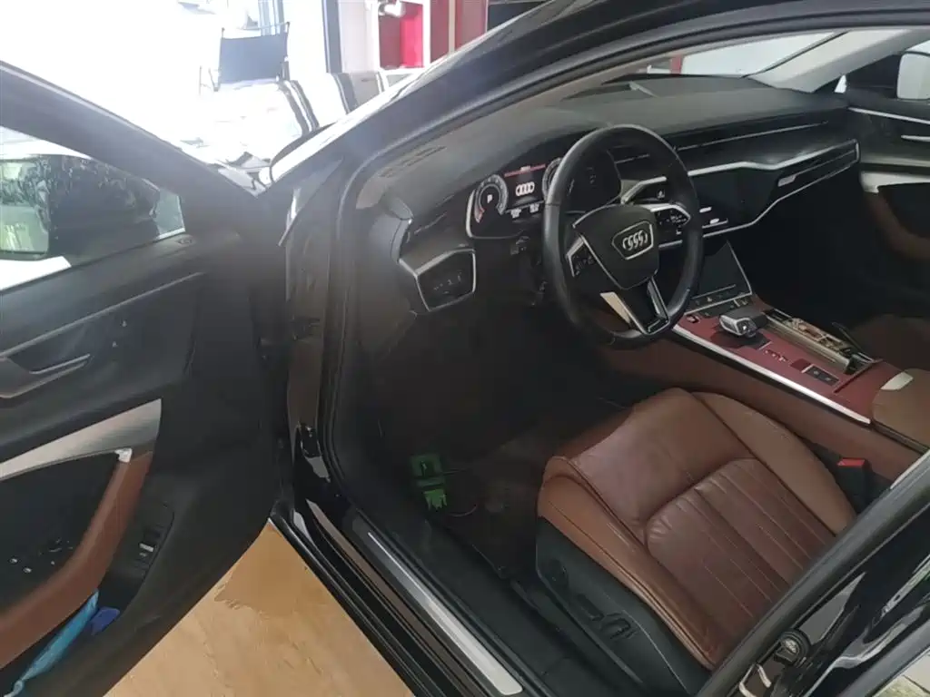 Audi A6L 2022 45 TFSI quattro Premium Elegance фото 12