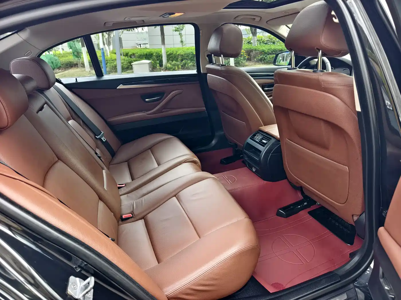 BMW 5 Series 2014 520Li Elegance фото 14