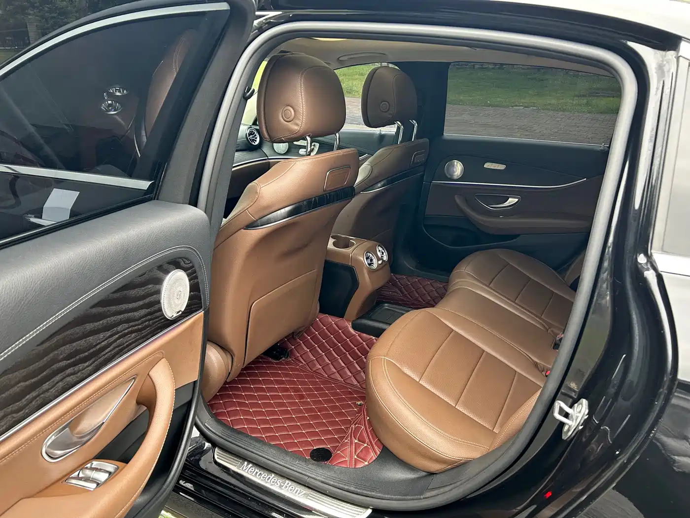 Mercedes-Benz E-Class 2020 Facelift E 300 L Sport Fashion фото 11