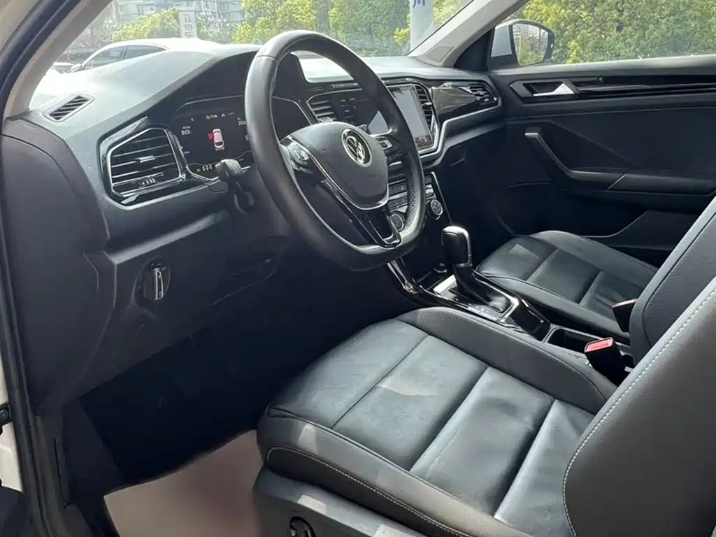 Volkswagen T-ROC 2022 280TSI DSG 2WD Elite PLUS фото 16
