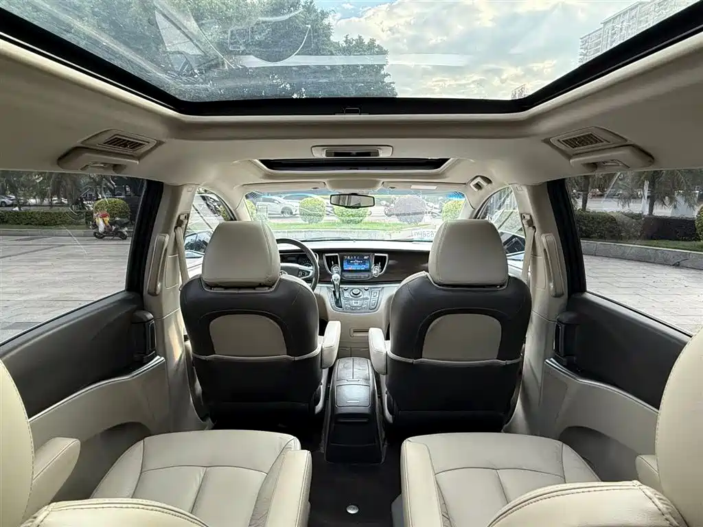 Buick GL8 2013 2.4L LT Luxury Business Executive Edition фото 8