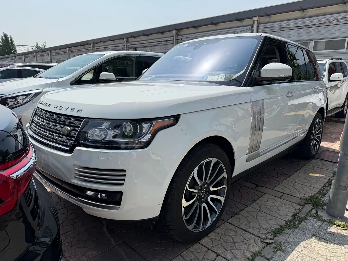 Land Rover Range Rover фото 17
