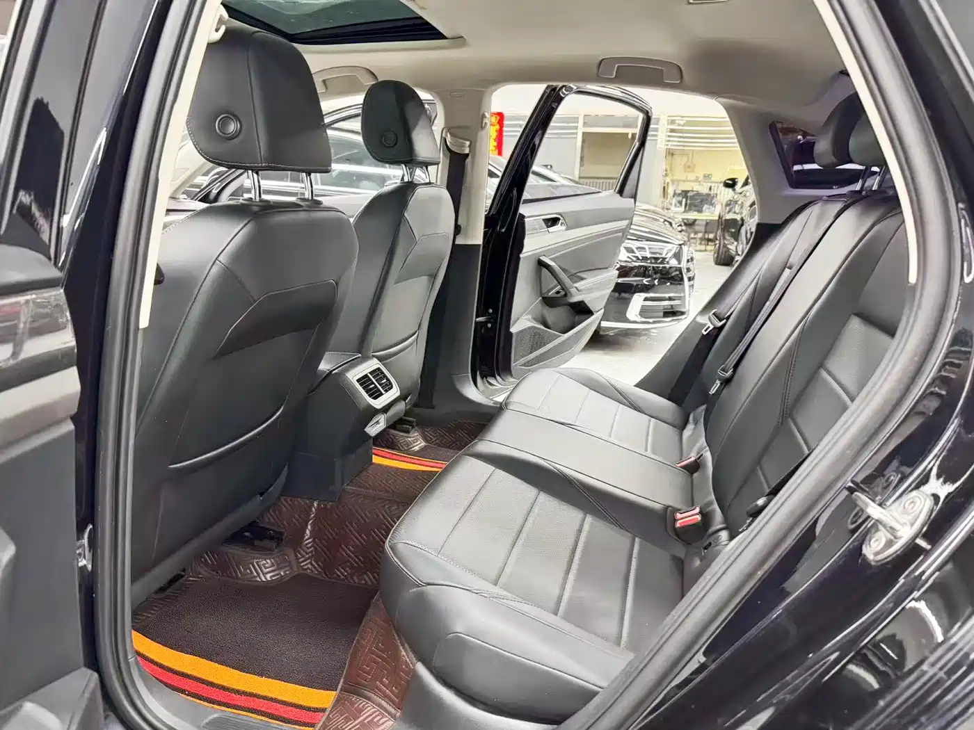 Volkswagen Lavida 2021 1.5L Auto Comfort Edition фото 8