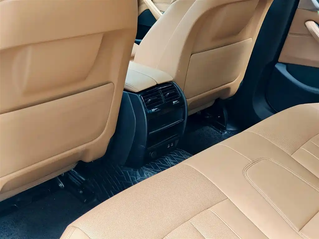BMW 5 Series (Import) 2022 Model Second Facelift 525i M Sport Package фото 9