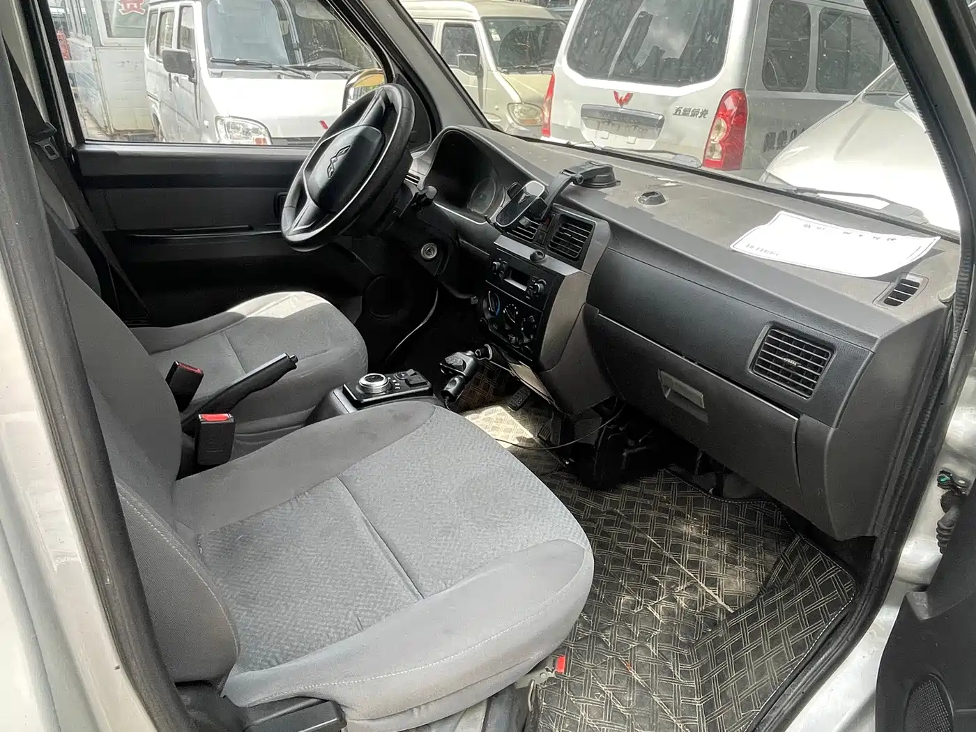 Wuling Motors Wuling EV50 2022 2021 Van Logistics Vehicle with Lishen 41.6kWh Tongyu Electronic Control