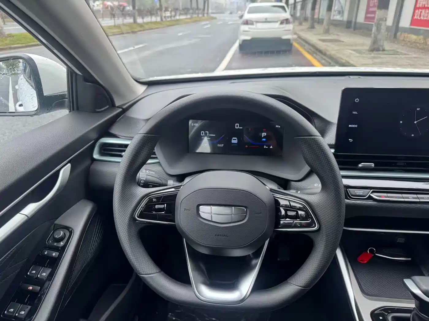 GEELY EMGRAND