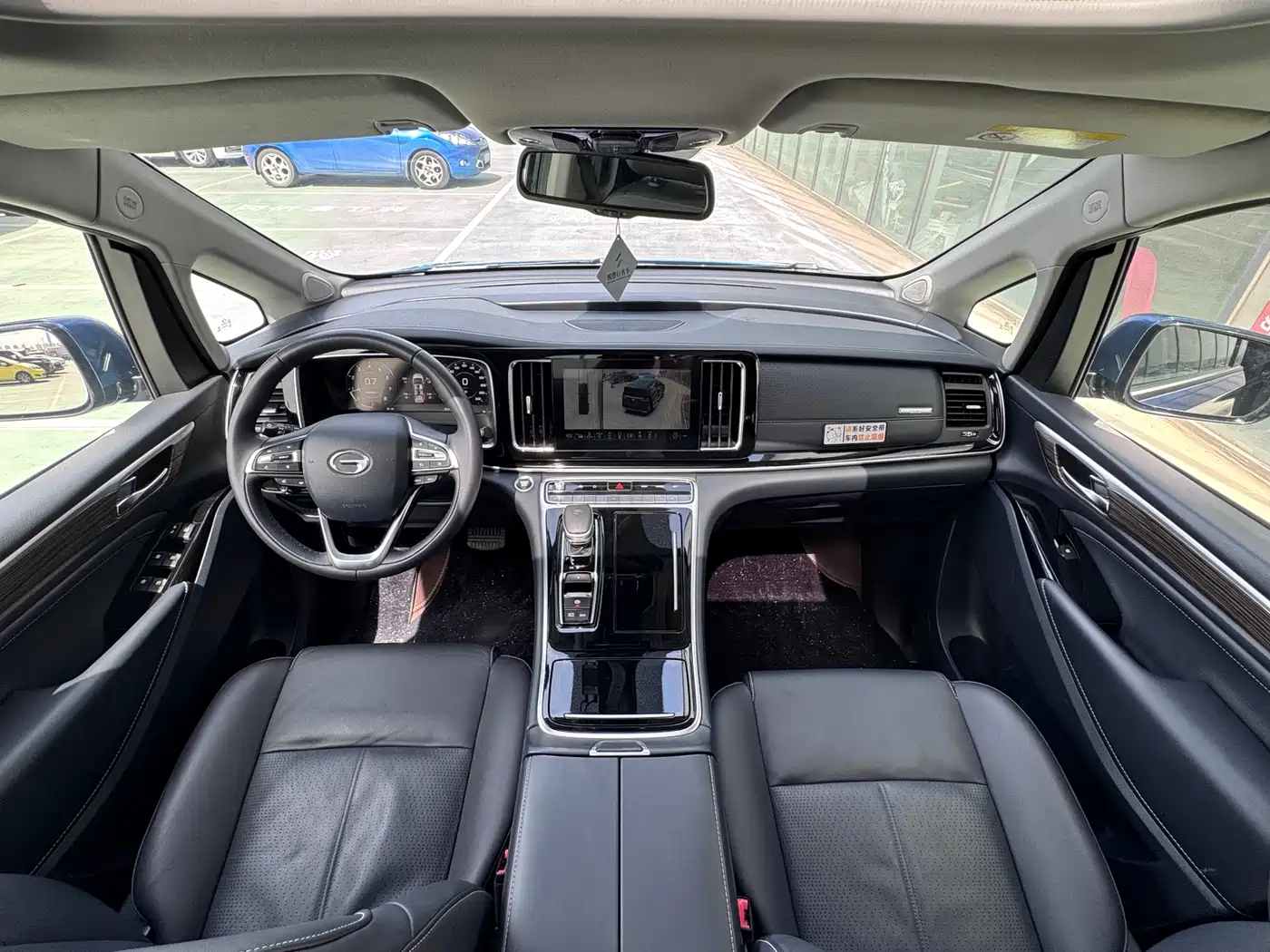 GAC Trumpchi Trumpchi M8 2021 Leading Show Series 390T Prestige Edition фото 8