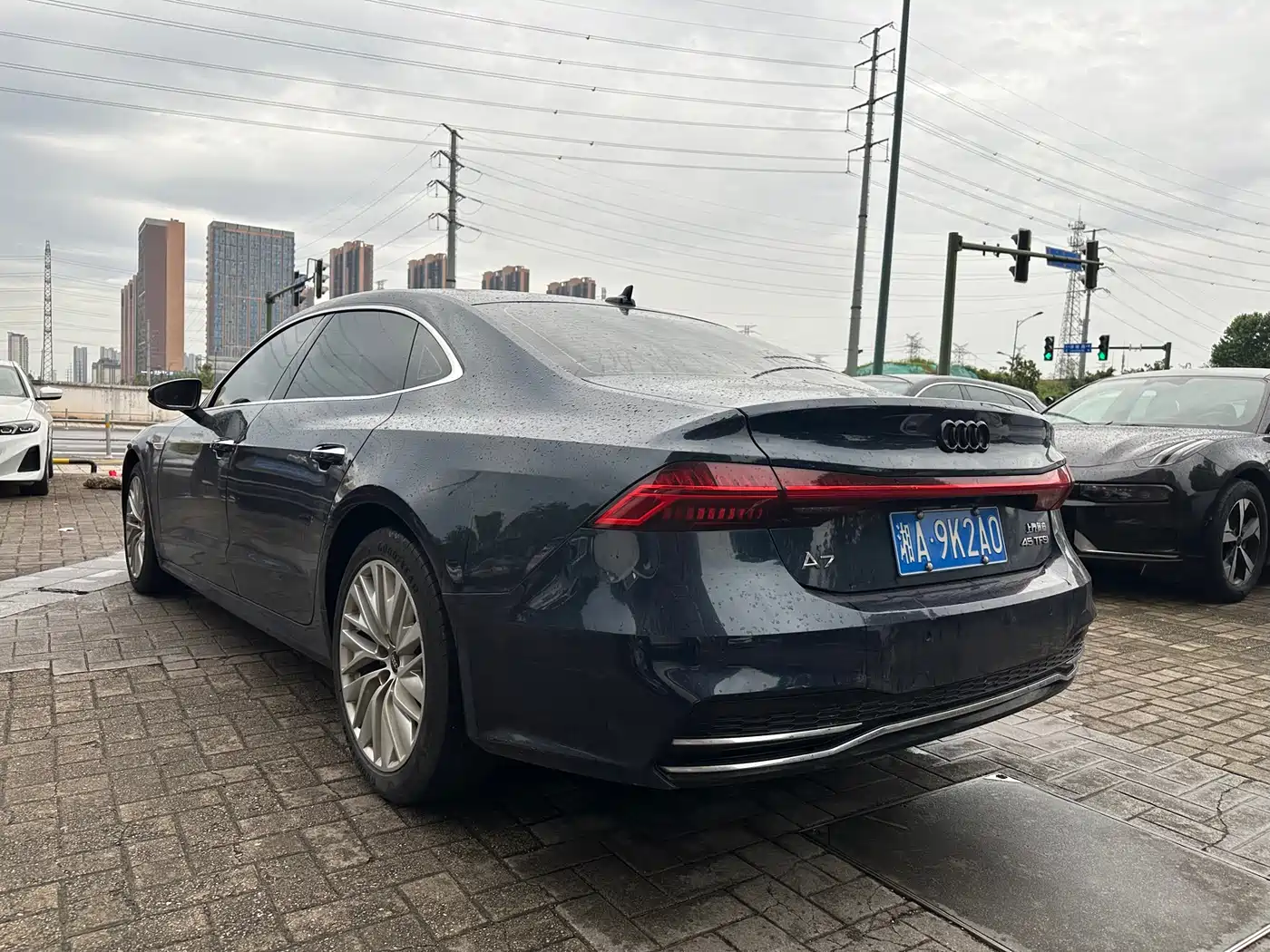 Audi A7L 2024 45TFSI S-line Dream Edition Crystal Package фото 4