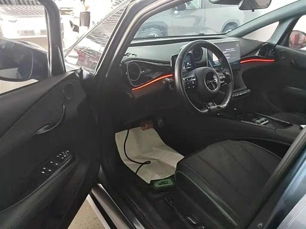 BYD Dolphin 2023 401km Knight Edition фото 16