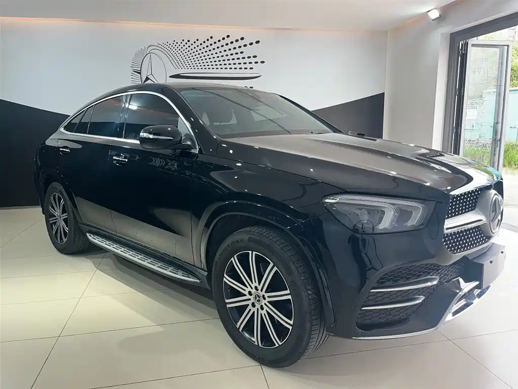 Mercedes-Benz GLE Coupe 2023 GLE 350 4MATIC Coupe SUV Fashion фото 5