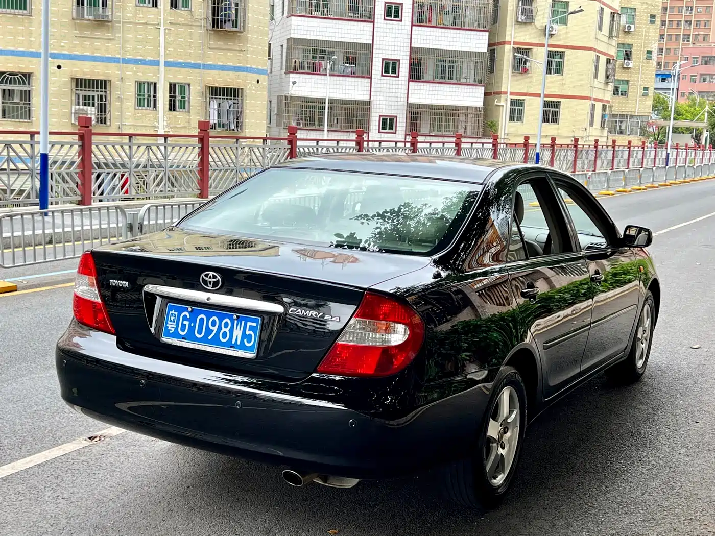 Toyota Camry (Overseas) 2005 2.4 Luxury Edition фото 5