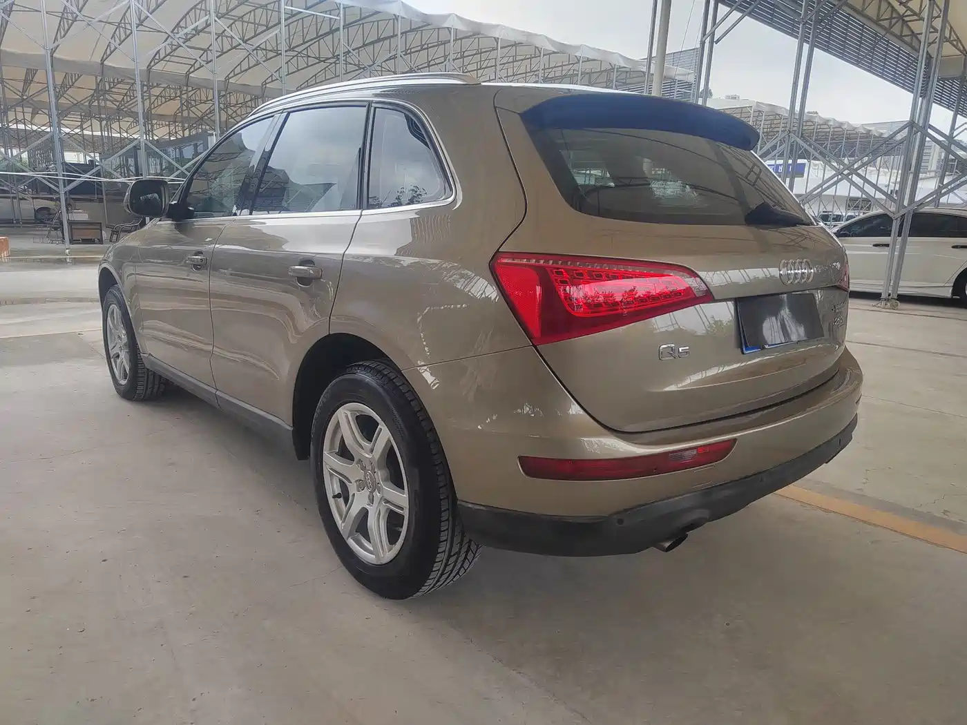 Audi Q5 2011 2010 2.0TFSI Progressive