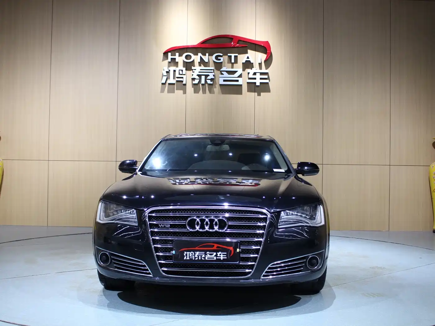 Audi A8 2013 A8L 6.3 FSI W12 quattro Exclusive фото 4