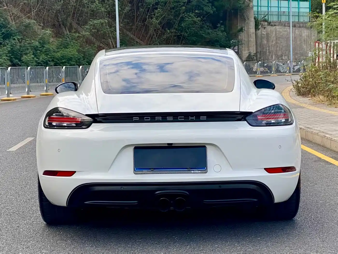 Porsche 718 2016 Cayman 2.0T фото 7