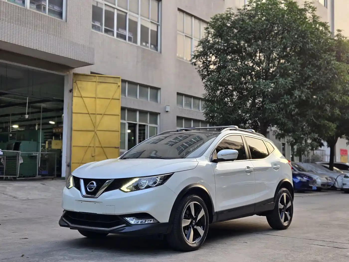 Фото 1 - Nissan Qashqai