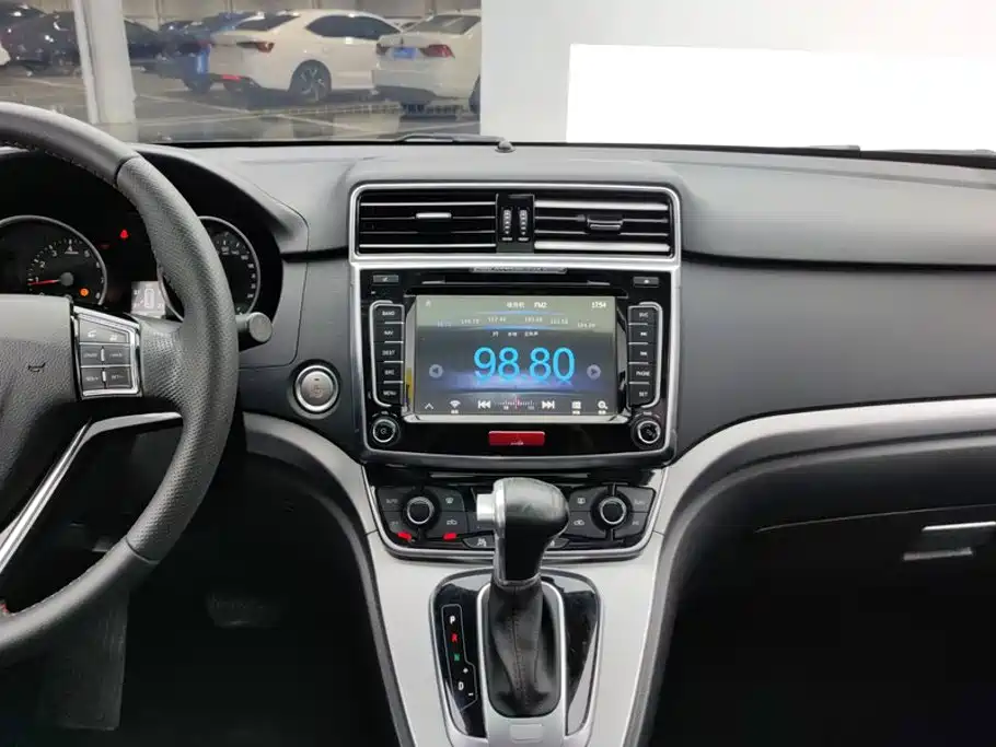 Фото 13 - Haval H6