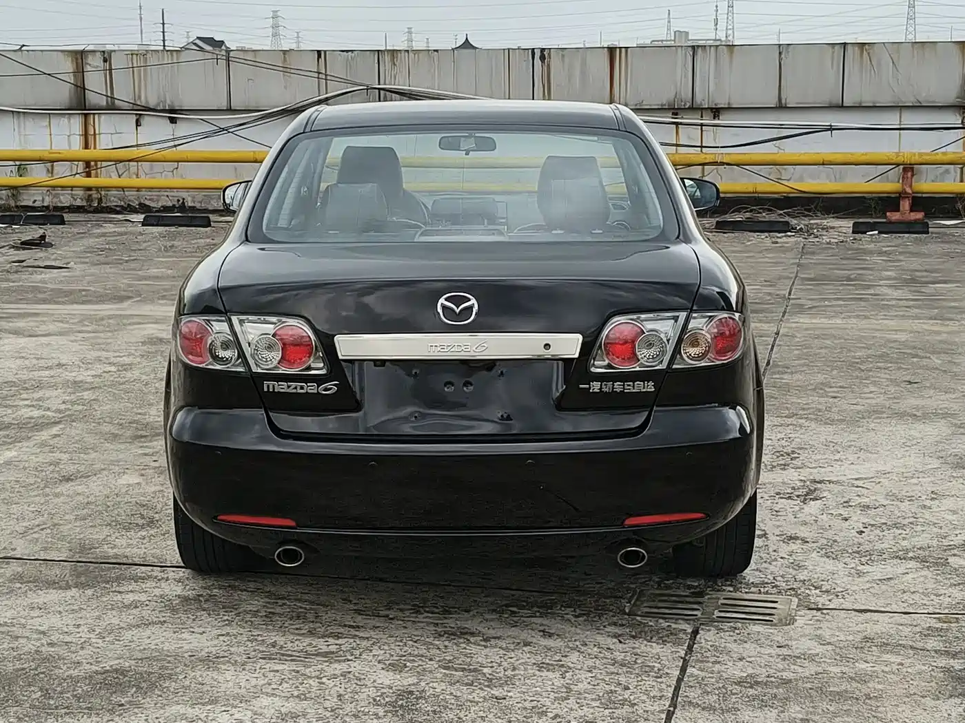 Photo 6 - Mazda 6