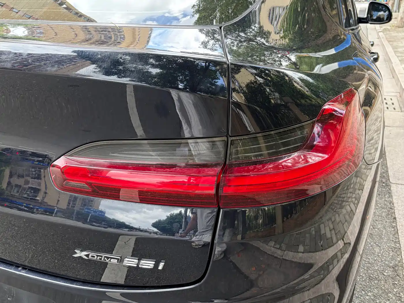 Photo 26 - BMW X4