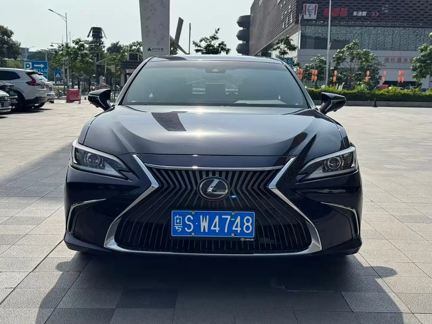 Lexus ES 2020 Model 260 Excellence Edition