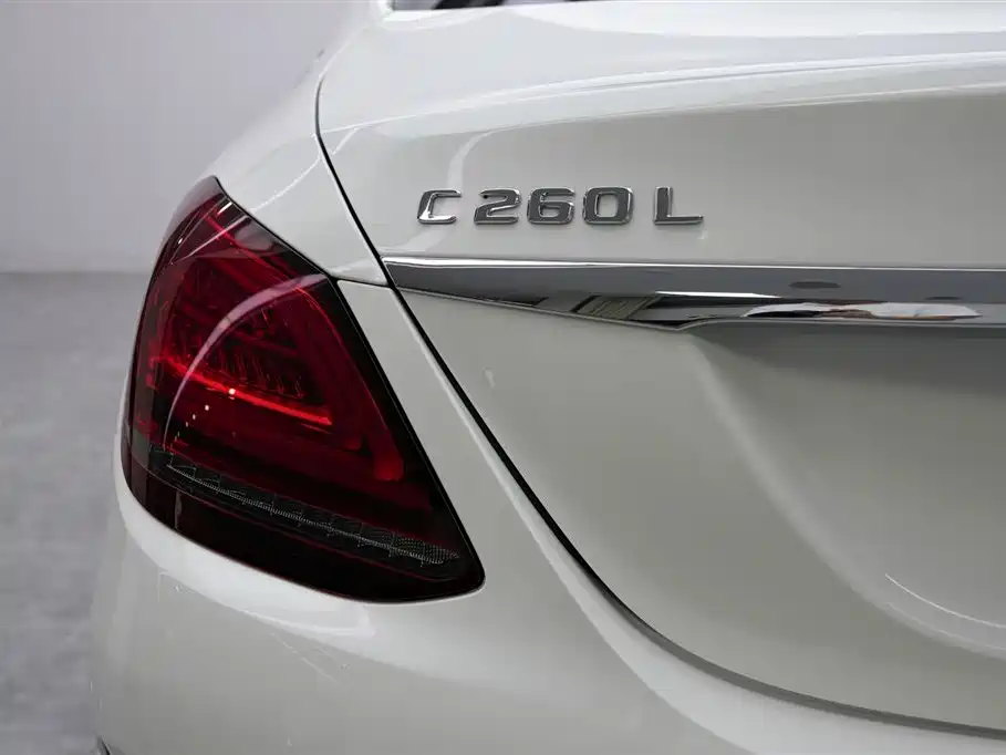 Mercedes-Benz C-Class 2019 Facelift C 260 L Sport фото 6