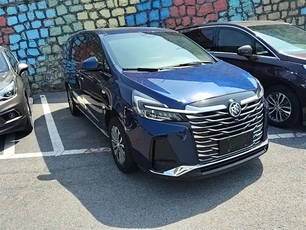 BUICK GL8