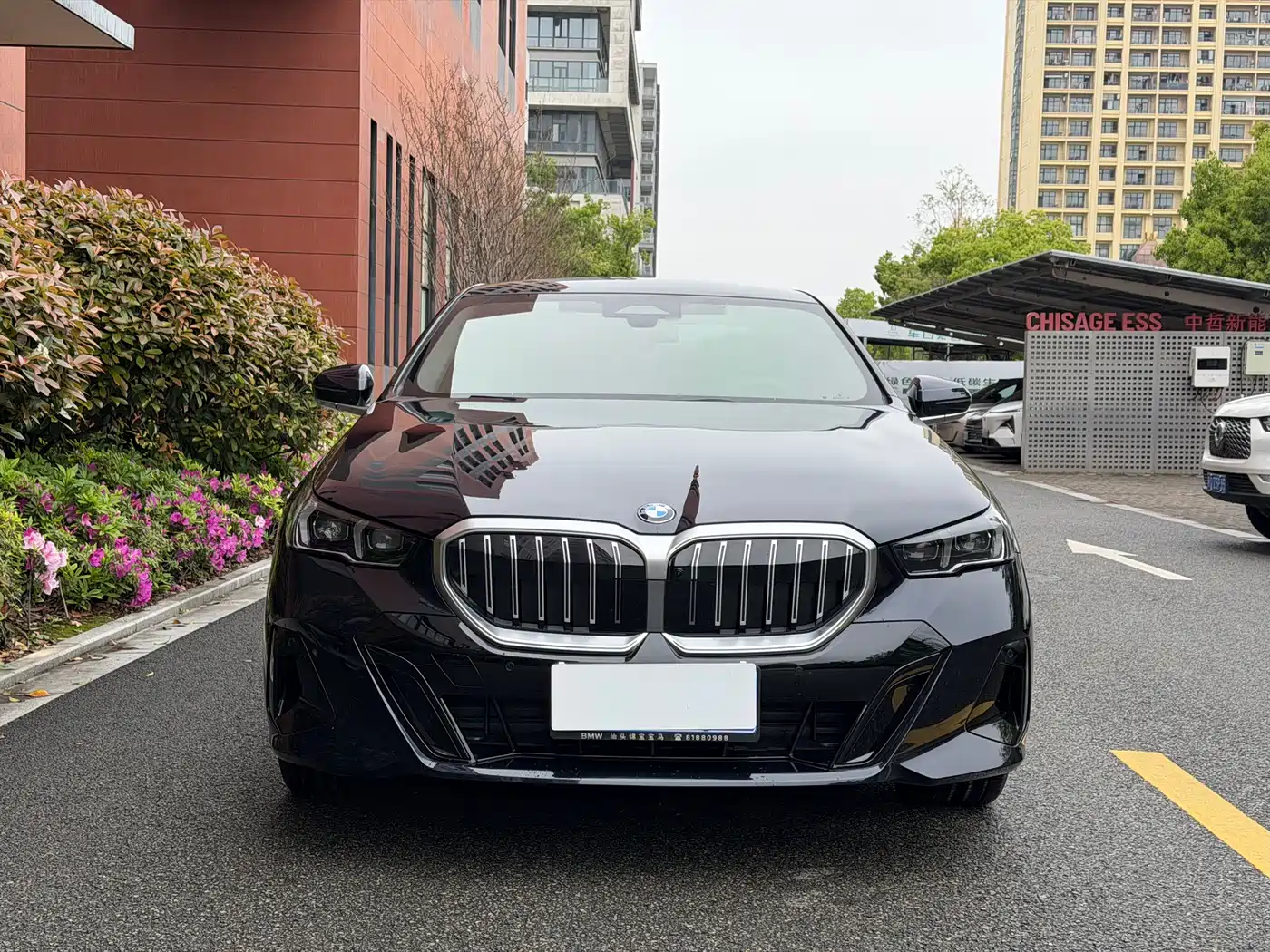 BMW 5 Series 2024 525Li M Sport Package фото 2