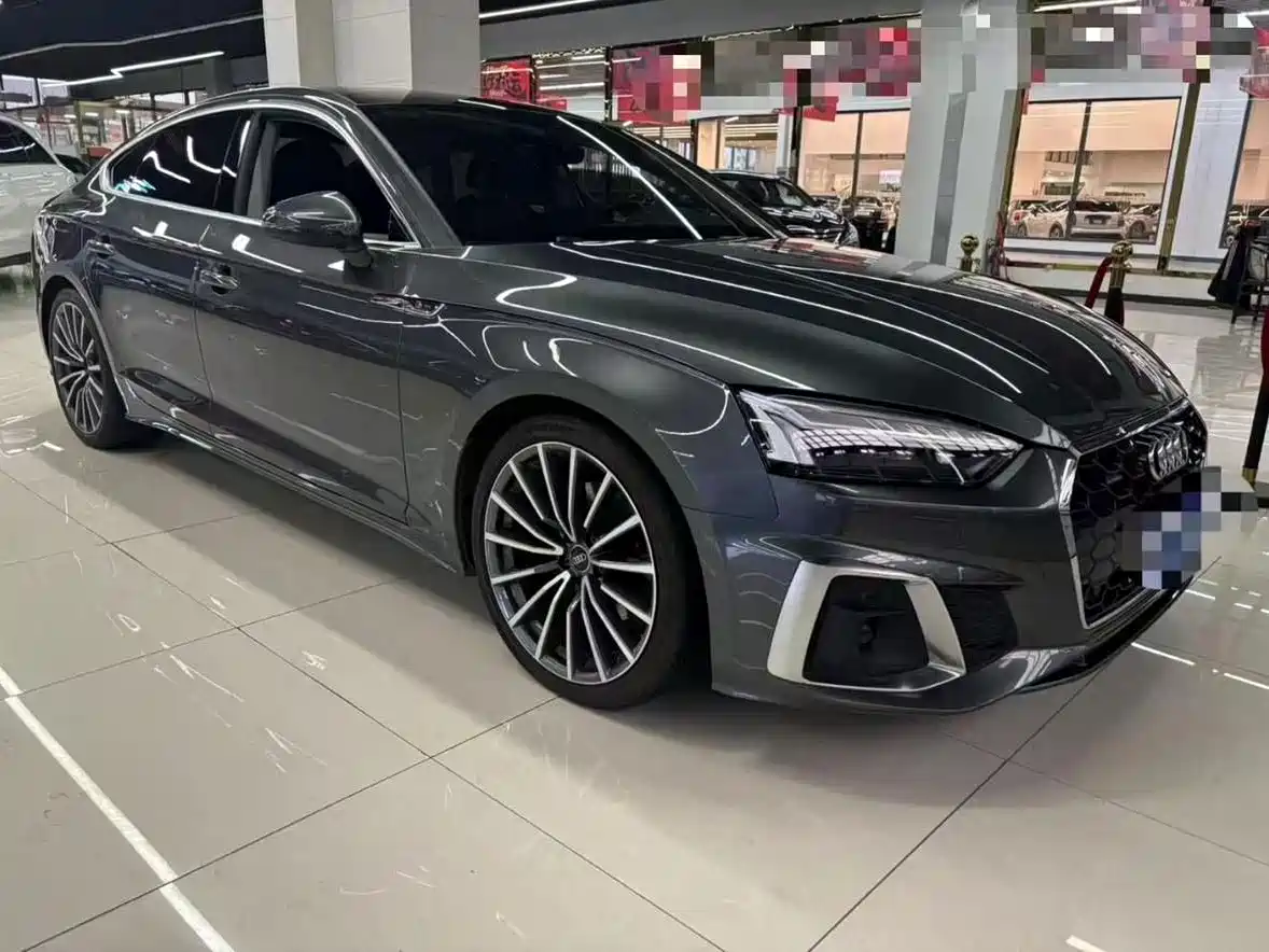 Audi A5 (Import) 2022 Sportback 40 TFSI Fashion Elegance фото 3