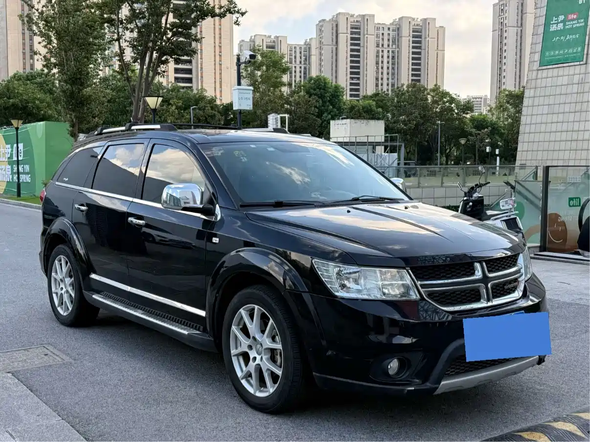 Dodge Journey 2015 2013 Model 2.4L 2WD Premium Edition