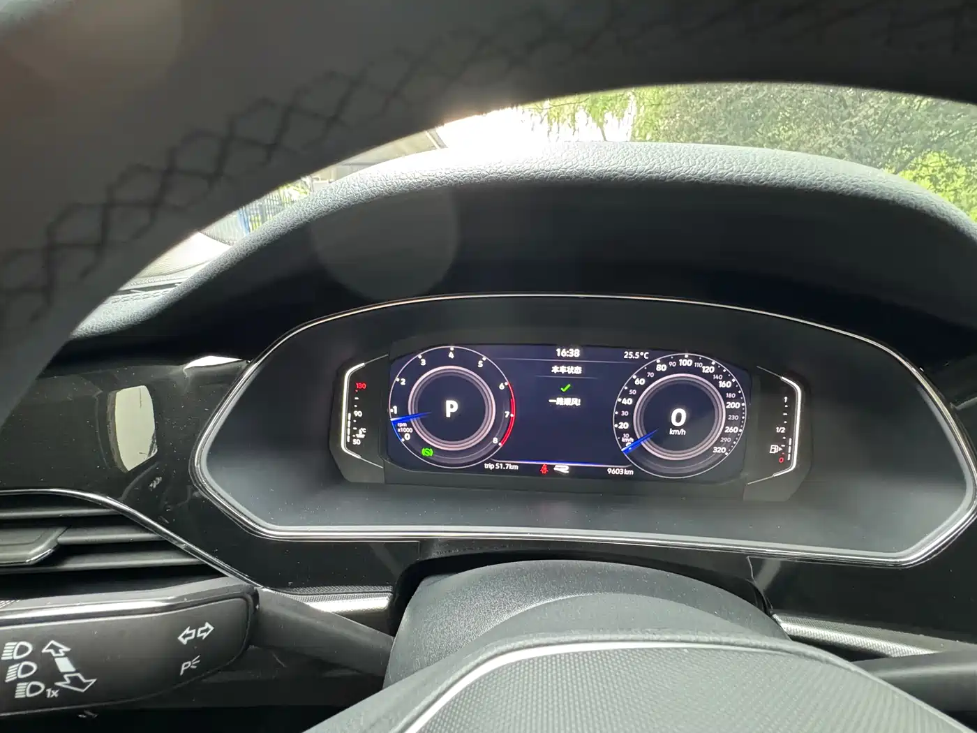 Volkswagen Passat 2025 Outstanding 380TSI Starlight Dragon Soaring Edition фото 15