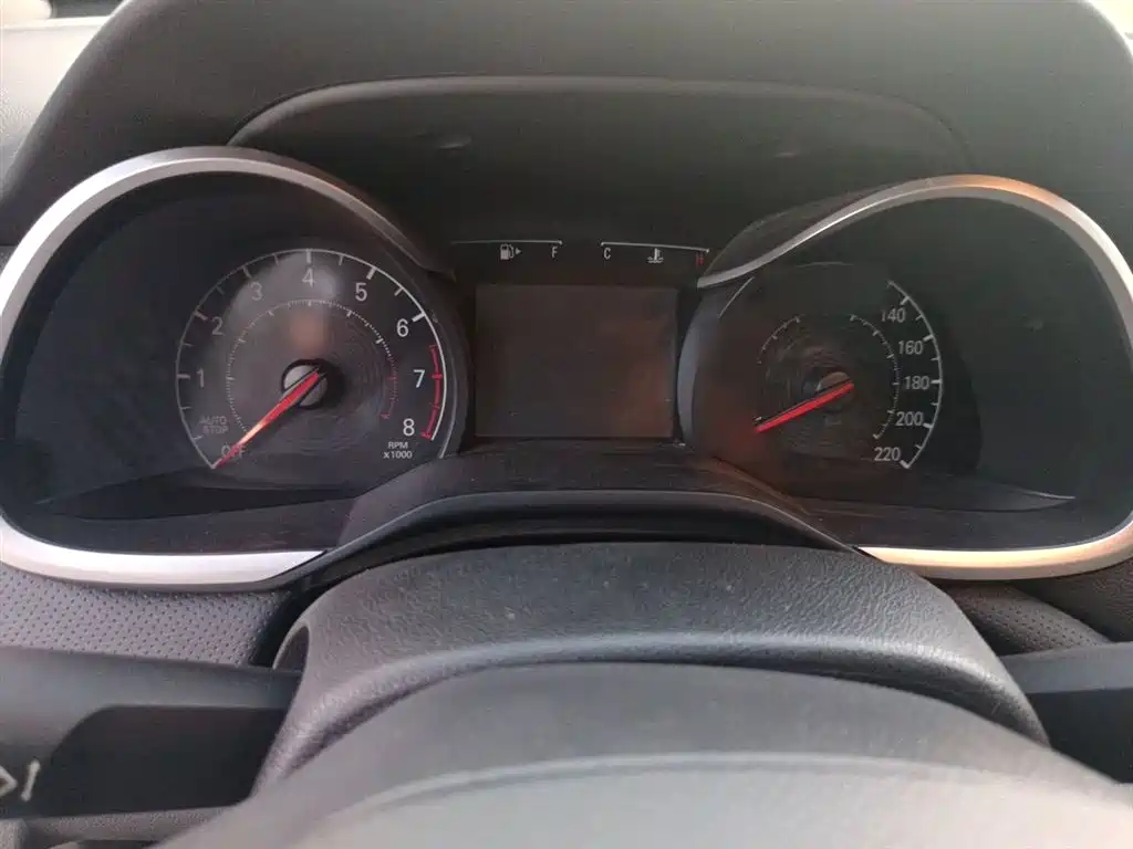 Chevrolet Monza 2020 Mild Hybrid Redline 320T Dual-Clutch Refreshing Edition фото 4