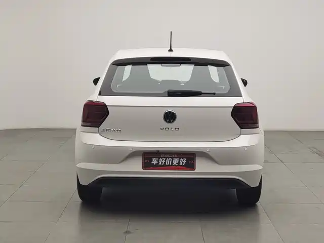 Volkswagen Polo 2021 Plus 1.5L Automatic Panorama Enjoyment Edition — фото 4