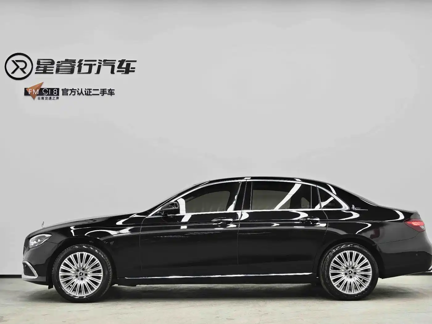Mercedes-Benz E-Class 2022 E 300 L Fashion фото 3