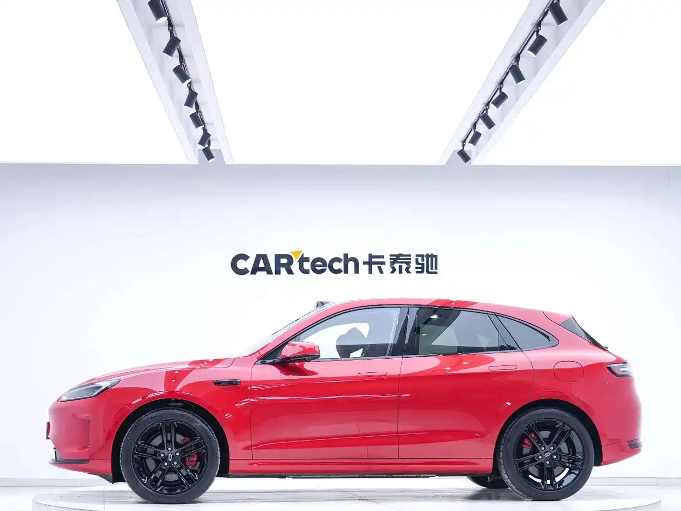AITO Wenjie AITO M5 2025 Extended Range Ultra AWD фото 2