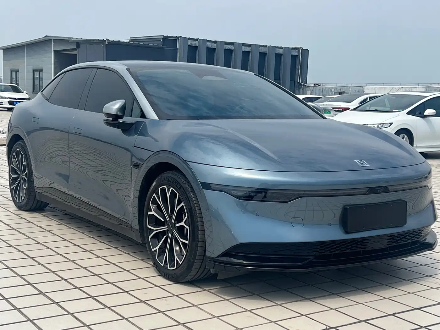 ZEEKR 007 2024 2024 AWD Edition 75kWh